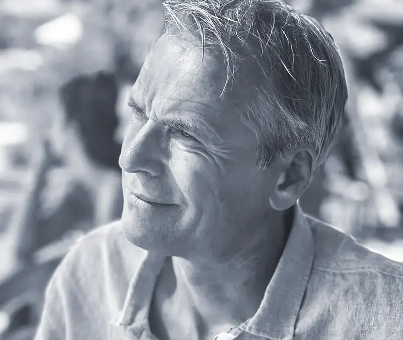 Dr. David Gould (UK)