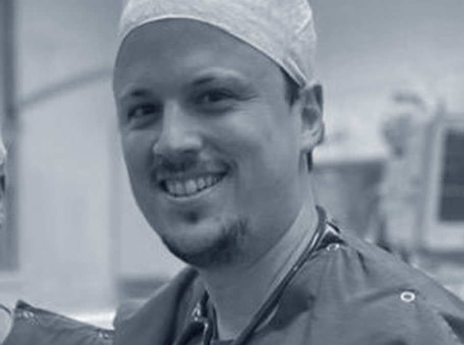 Dr. Abraham Calero Rodriguez