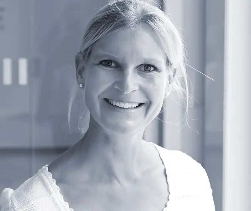 Dr. Jennifer von Luckner