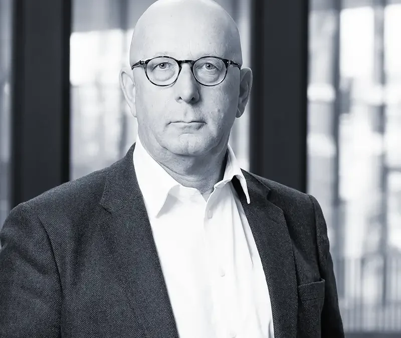 Prof. Eric Tschirhart